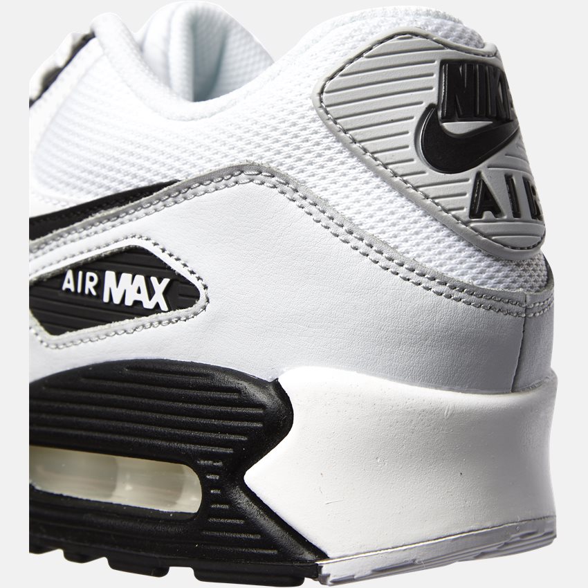 Nike Skor AIR MAX 90 ESS. 537384-127 HVID/SORT