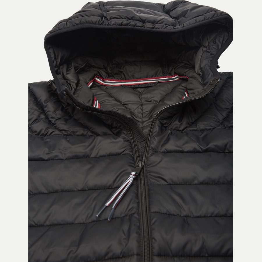 AERONS HOOD - Aerons Hood Vindjakke - Jakker - Regular - SORT - 3