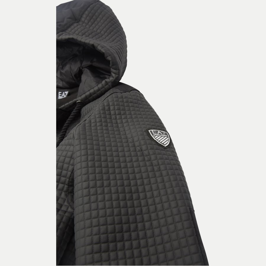 PZ97Z-6YPB04 - Vindjakke - Jakker - Regular - SORT - 6