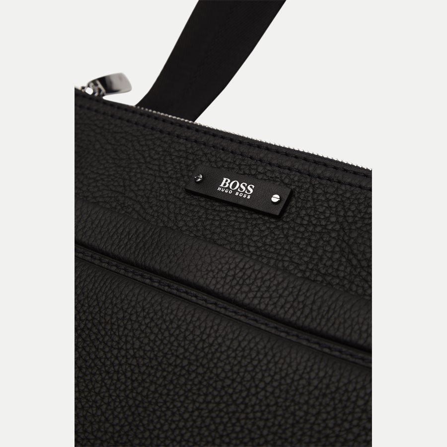 50311778 TRAVELLER_S - Traveller_S Cross Bag - Tasker - SORT - 3