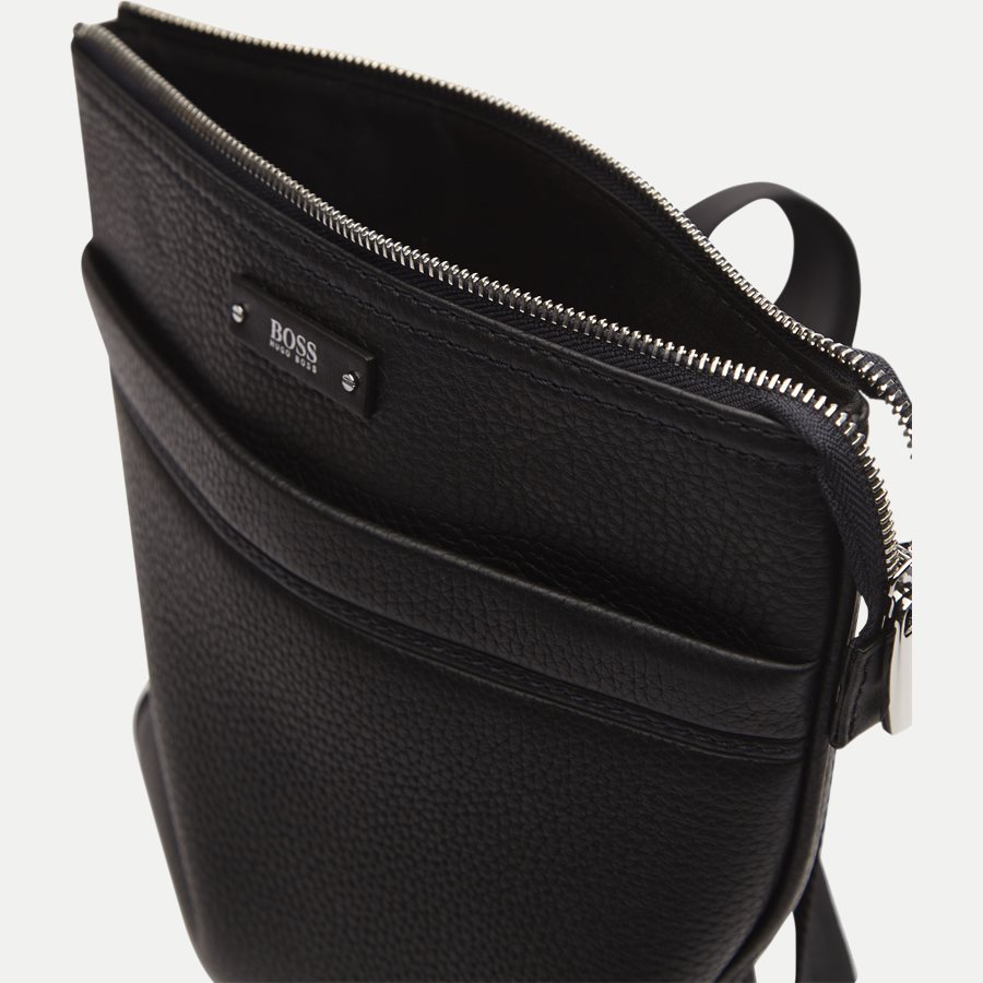 50311778 TRAVELLER_S - Traveller_S Cross Bag - Tasker - SORT - 4