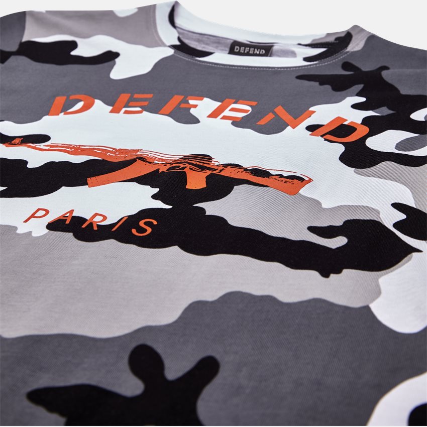 Defend Paris T-shirts PARIS TEE CAMO BLACK-WHITE SORT/HVID