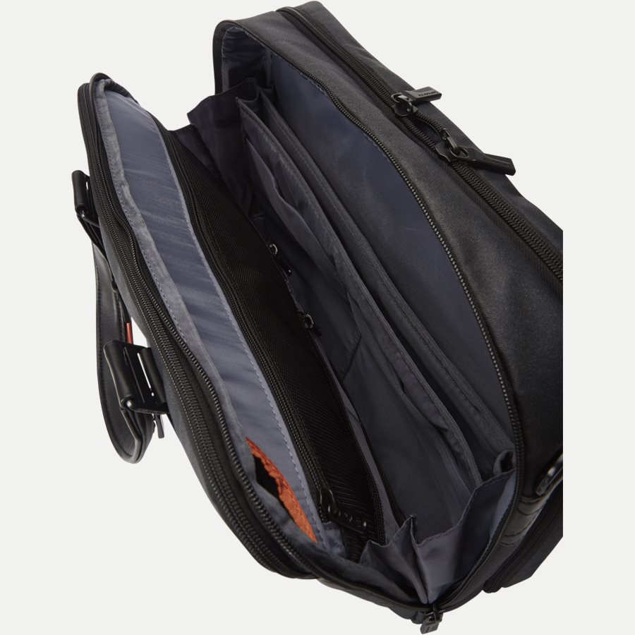 63N09004-15,6 - Zenith Mappe 15,6'' - Tasker - SORT - 13