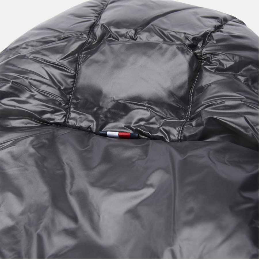 SHINY HOODED DOWN BOMBER - Shiny Hooded Down Bomber Jacket - Jakker - Regular - SORT - 13