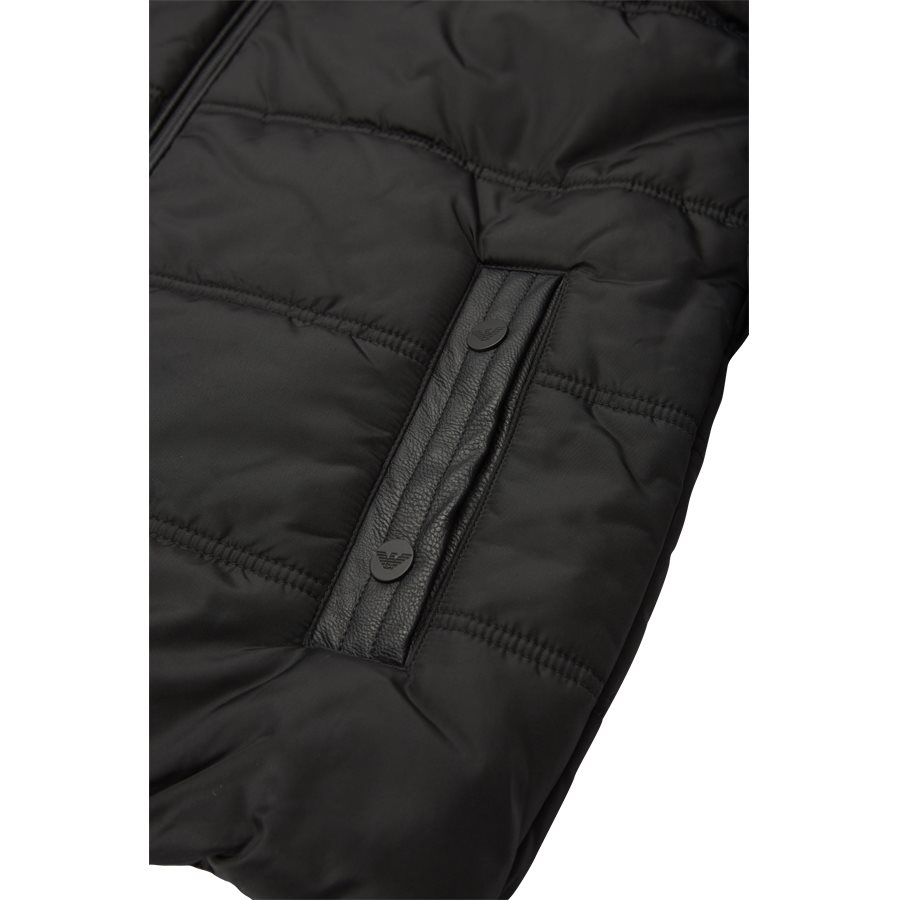 PN02Z-6ZPB19 - PN02Z-6ZPB19 - Jakker - Regular - SORT - 6