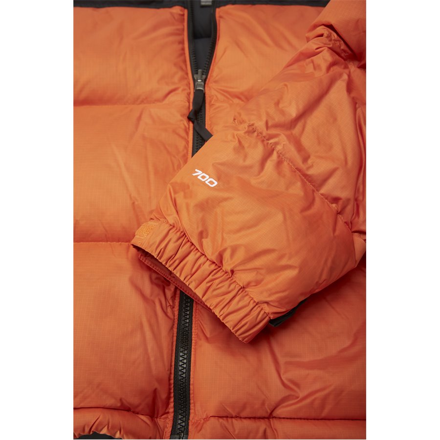 1996 RETRO NUPTSE - 1996 Retro Nuptse - Jakker - Regular - ORANGE - 7