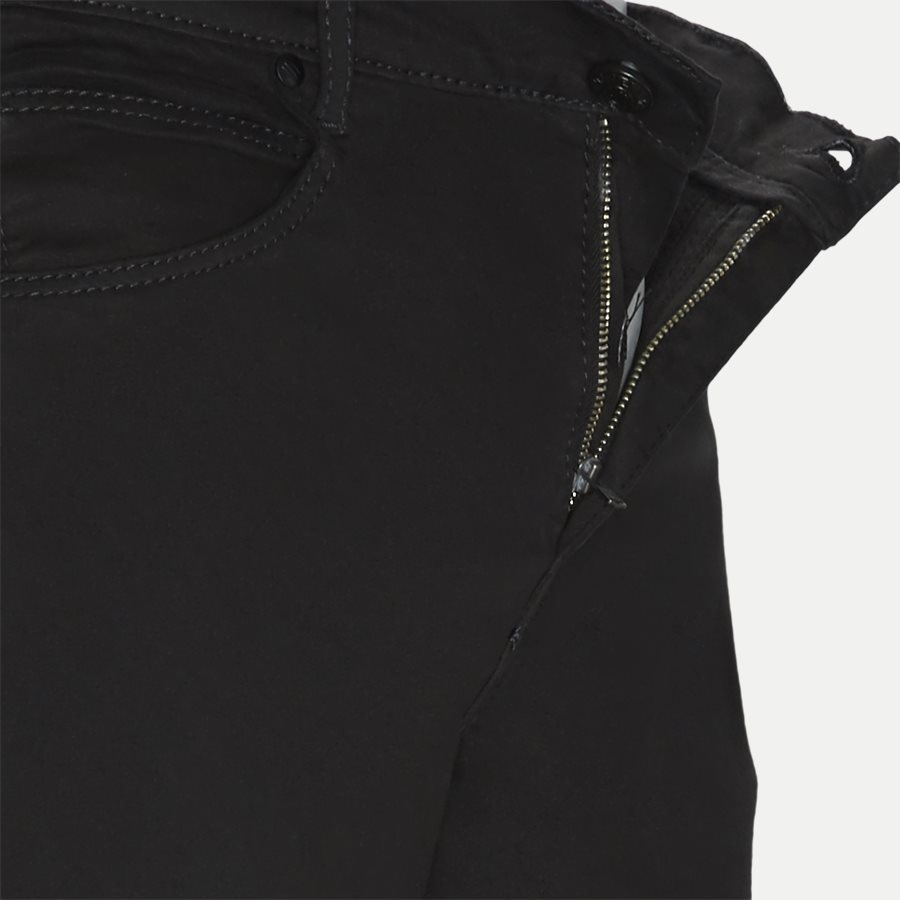 SUEDE TOUCH-BURTON - Suede Touch Burton Jeans - Jeans - Regular - GRØN - 4