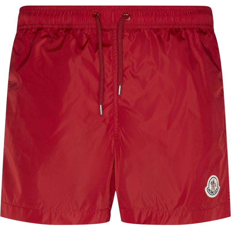 Moncler Regular fit 00761 53326 Shorts Rød Billede af Moncler Regular fit 00761 53326 Shorts Rød