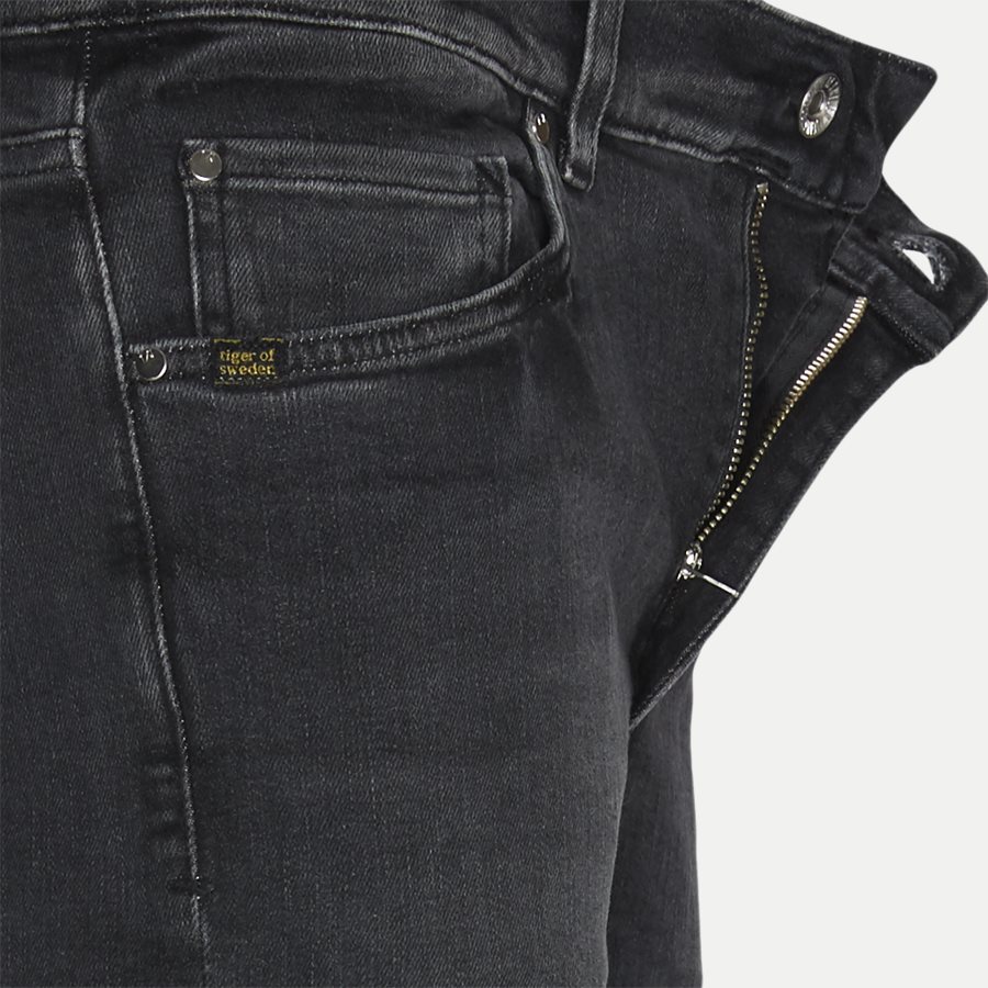 W66881 EVOLVE - Evolve Jeans - Jeans - Slim - DENIM - 4