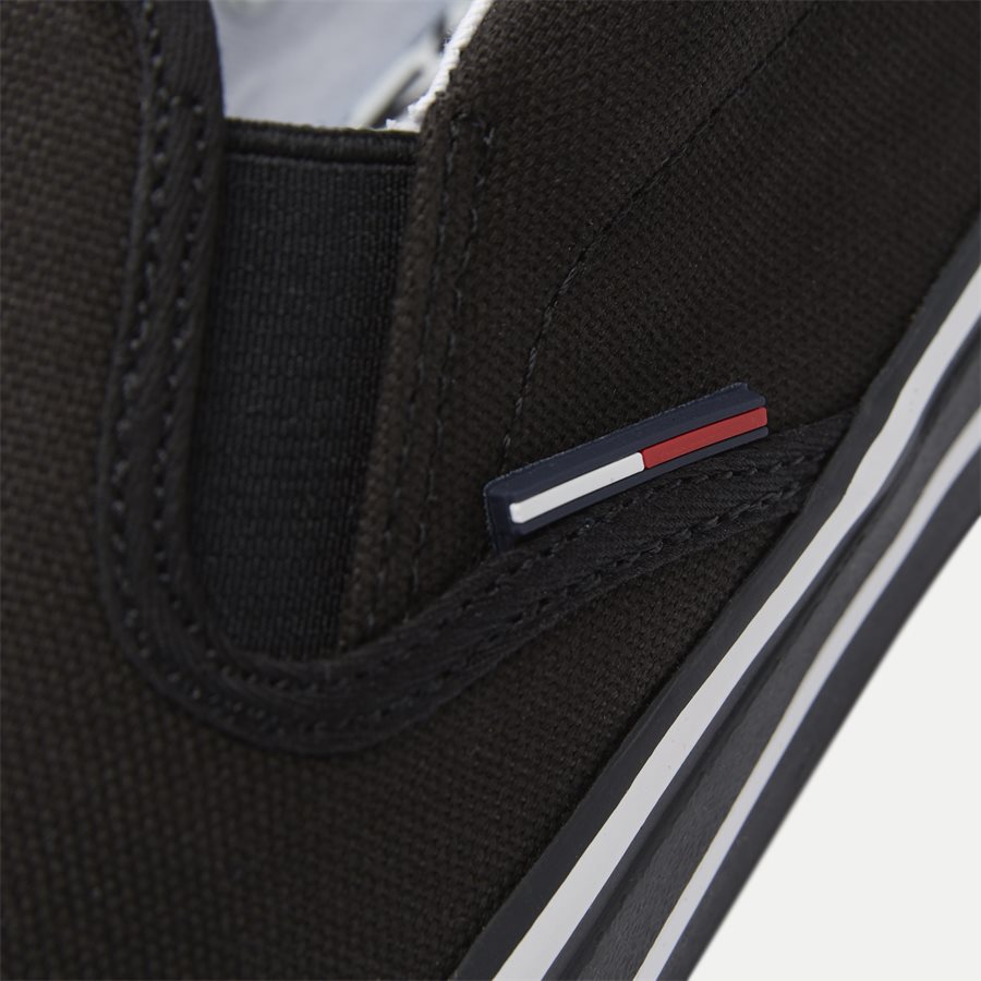 0002 EM0EM0 - Textile Slip On Sneaker - Sko - SORT - 10