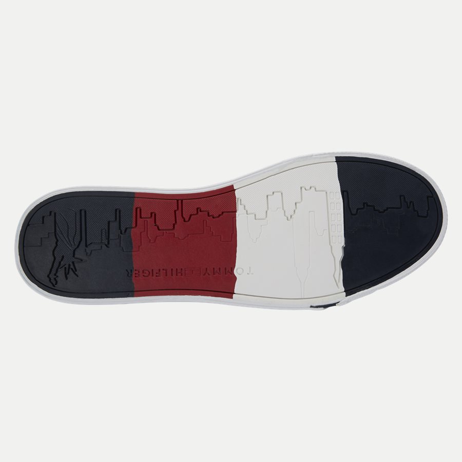 2089 FM0FM0 - Corporate Leather Sneaker - Sko - HVID - 9