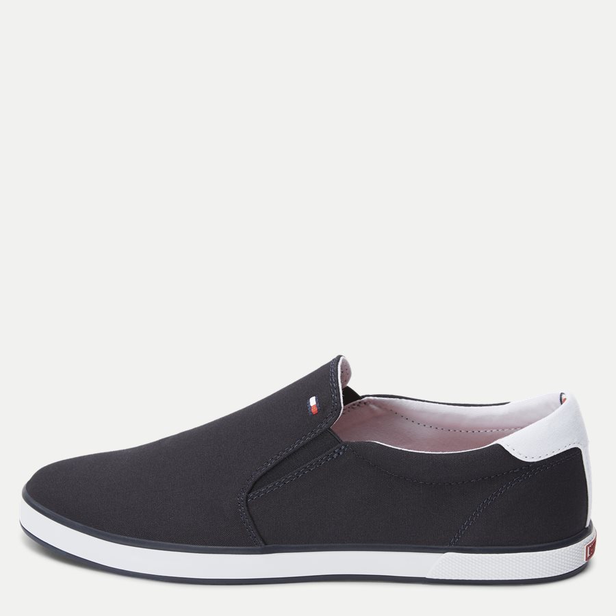 0597 FM0FM0 - Iconic Canvas Slip On Sneaker - Sko - NAVY - 1