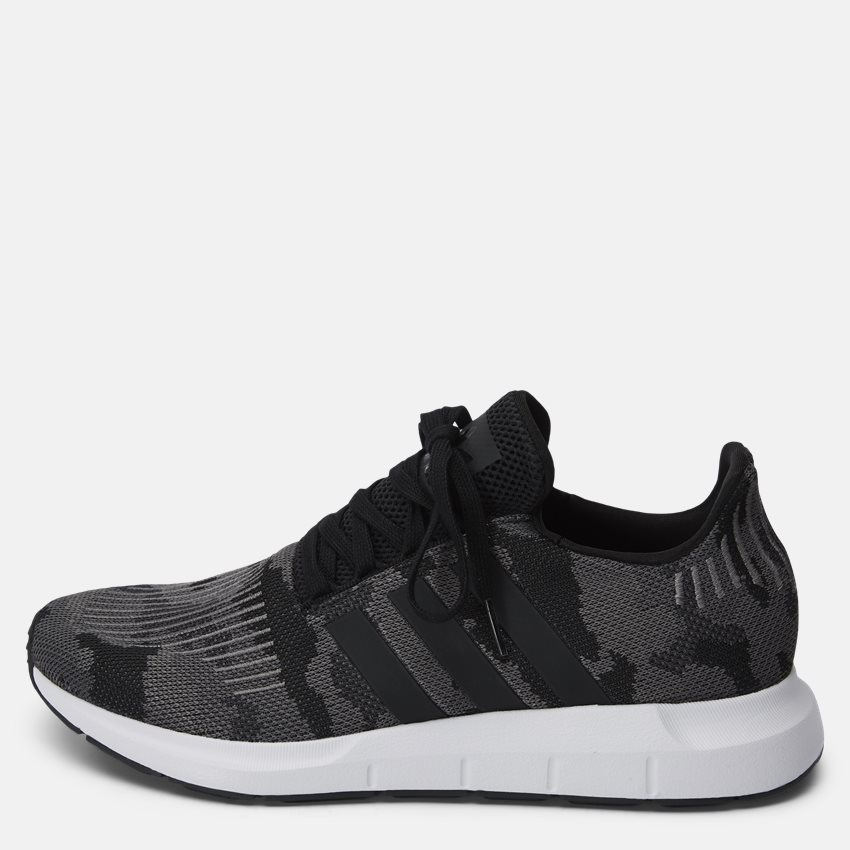 win Superficial How nice SWIFT RUN BD7977 Shoes SORT from Adidas Originals 53 EUR