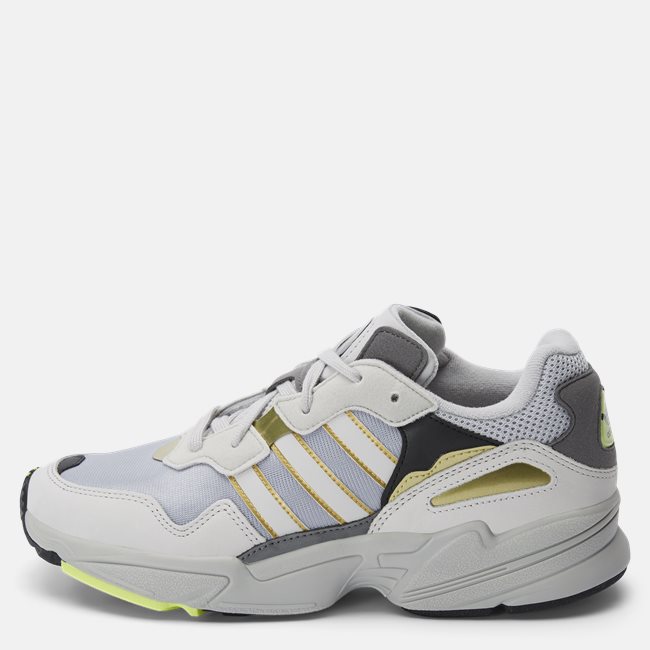 YUNG 96 DB3565 Shoes HVID from Adidas 27 EUR