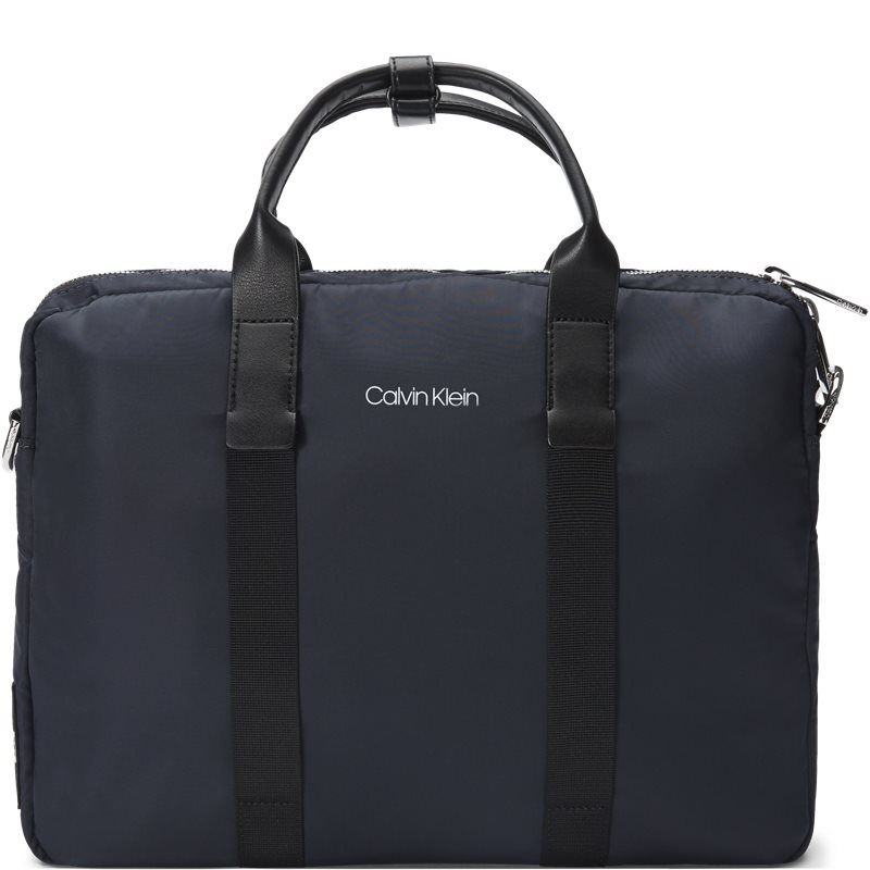 Calvin Klein K50K504223 BRACED 1 G LAPTOP BA Tasker Navy Billede af Calvin Klein K50K504223 BRACED 1 G LAPTOP BA Tasker Navy
