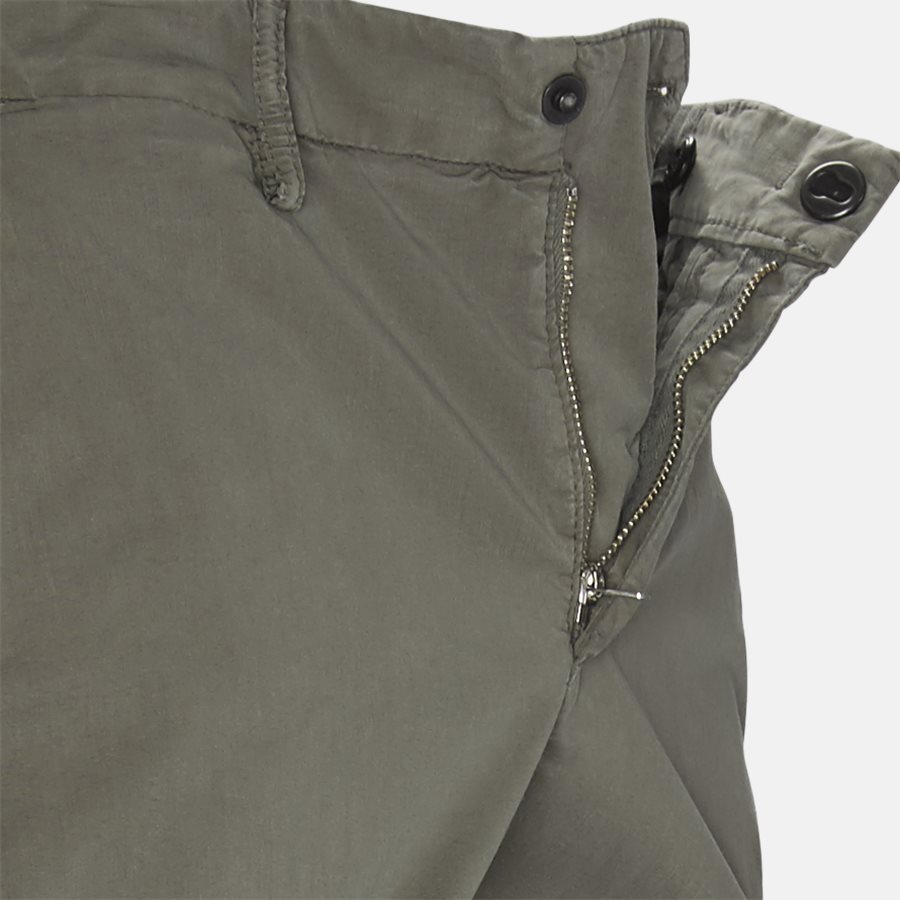 UP473 CS0087 PTD - Bukser - Slim - OLIVE - 4