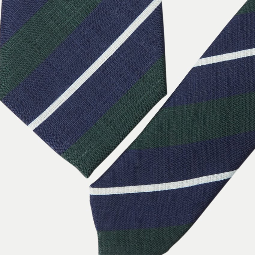 An Ivy Ties THE PREPPY NAVY