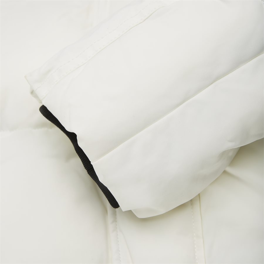 K10K104428 - Jakker - HVID - 10