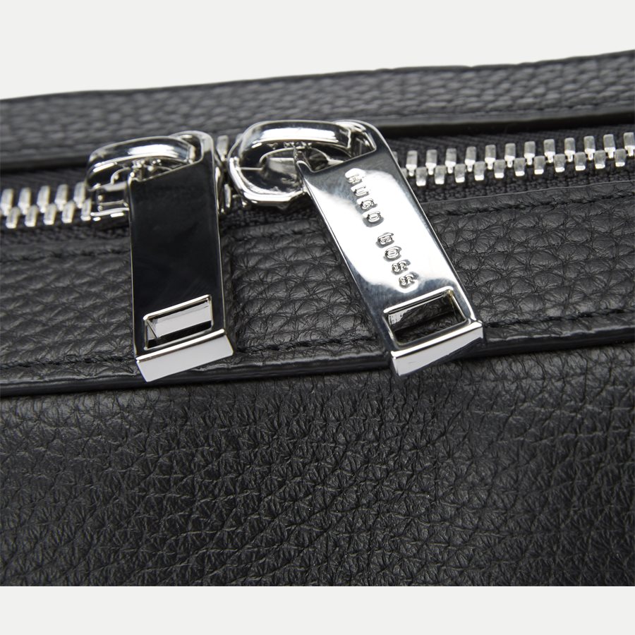 50390384 CROSSTOWN_S DOC CASE - Crosstown_S Doc Case Taske - Tasker - SORT - 7