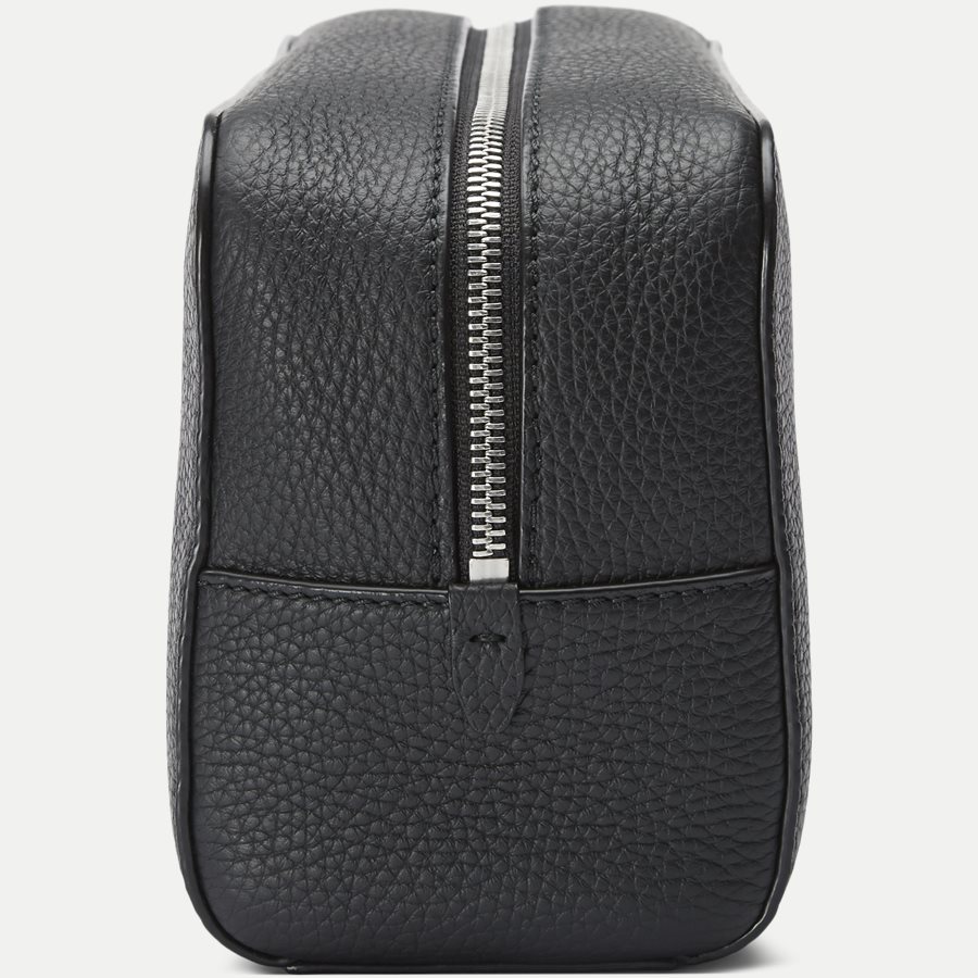 50402637 CROSSTOWN_WASHBAG - Crosstown_Washbag - Tasker - SORT - 2