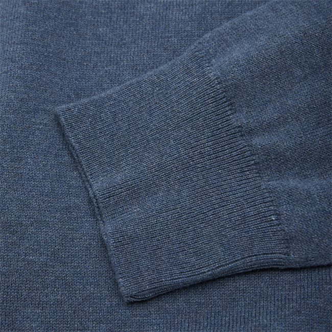 Pascas1-L Knit sweater