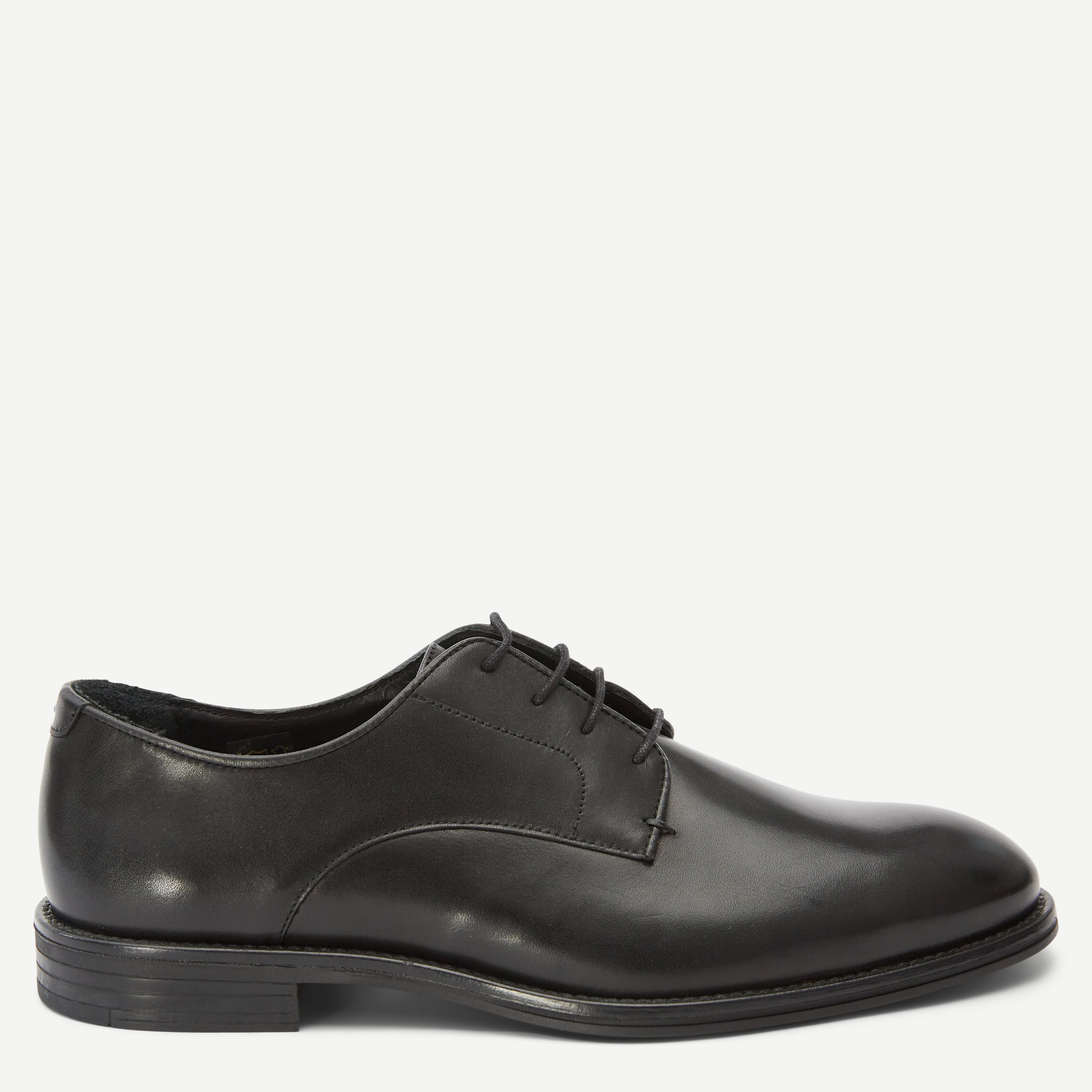 Trained Leather Shoes - Shoes - Black