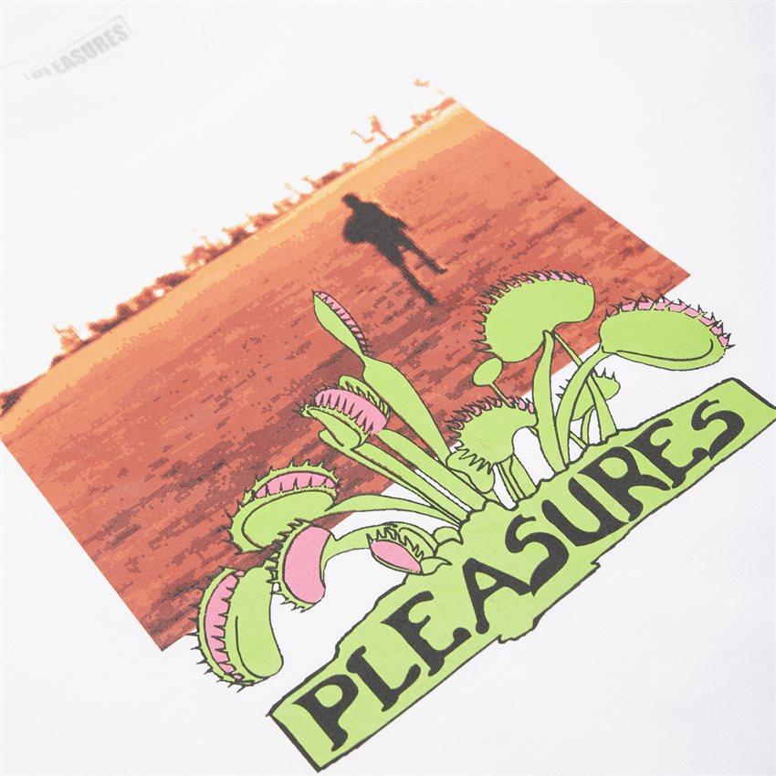 Pleasures T-shirts TRAPPED WHITE