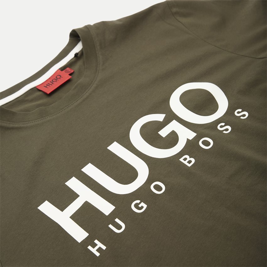 HUGO T-shirts 50447980 DOLIVE GRØN