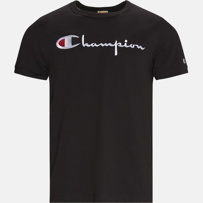 210972 TEE T-shirts SORT from Champion 47 EUR