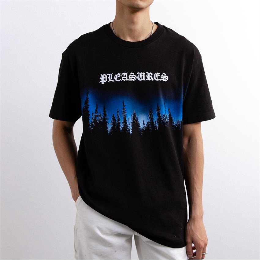 Pleasures T-shirts FOREST TEE BLACK