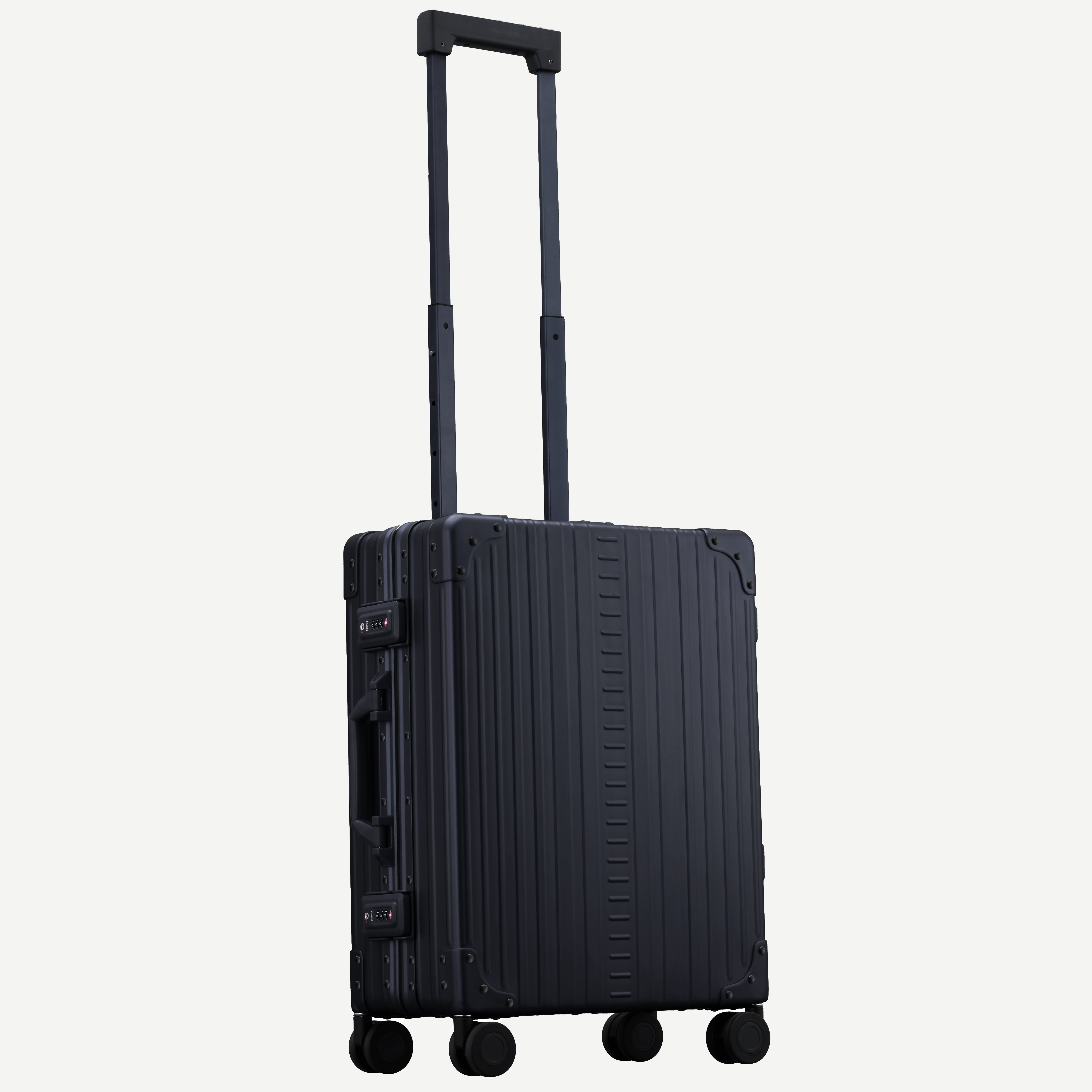 ALEON Bags INTERNATIONAL CARRY-ON 21" A2155240 Black