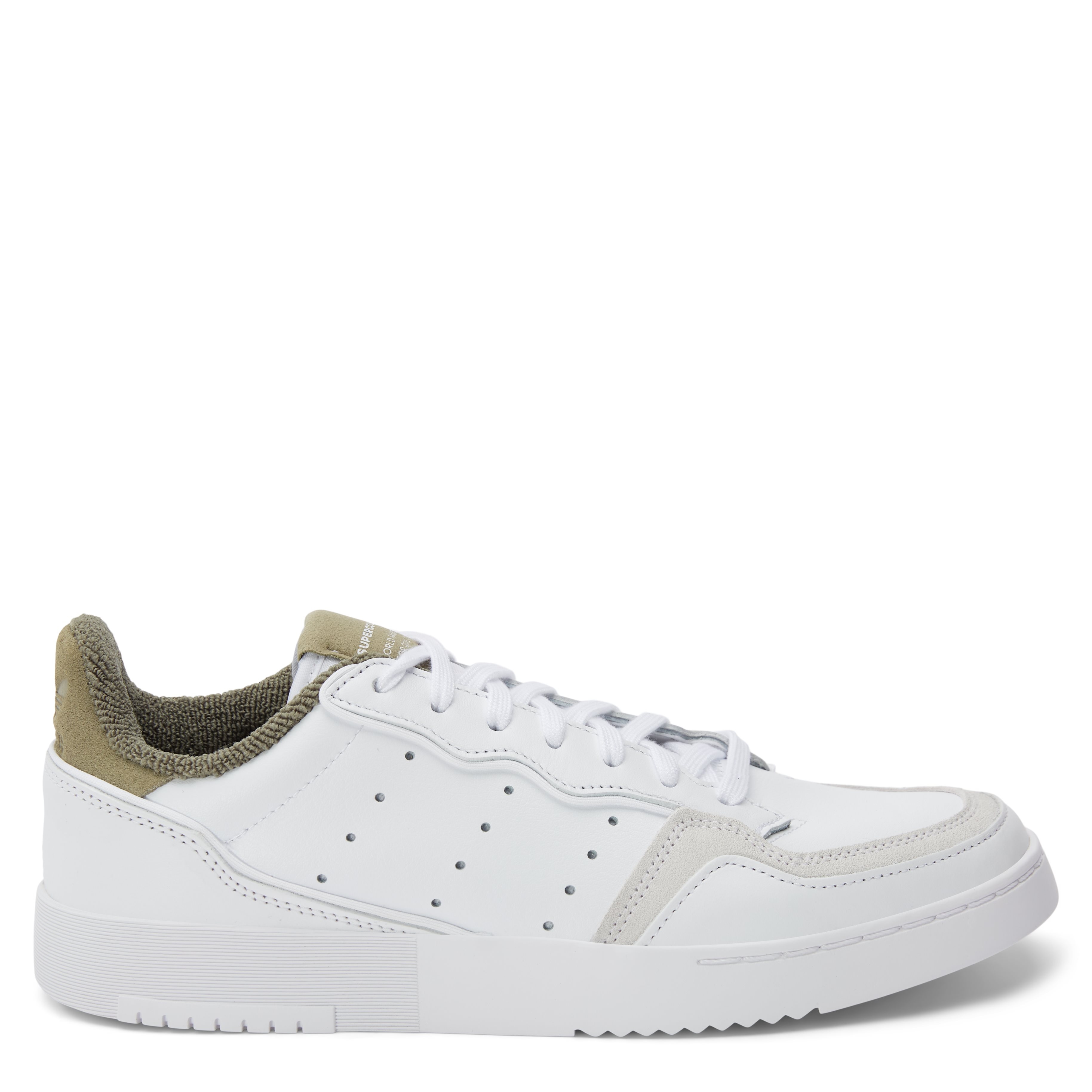 Supercourt Sneakers - Shoes - Regular fit - White