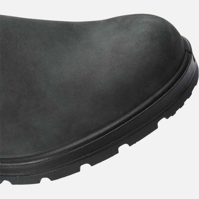Classic Comfort Chelsea Boot