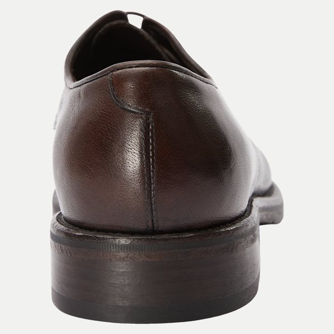 F381 Business Shoes