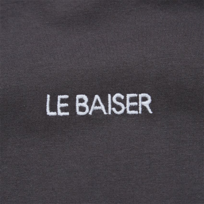 Le Baiser T-shirts BOURG. ELEFANT