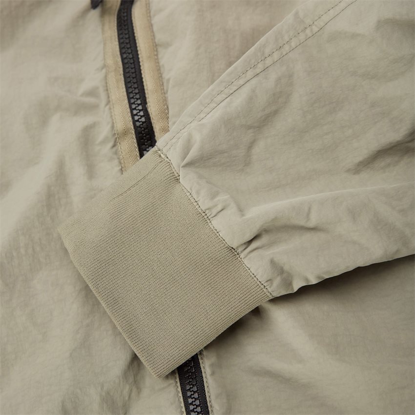 Flatt Nylon Short Jacket