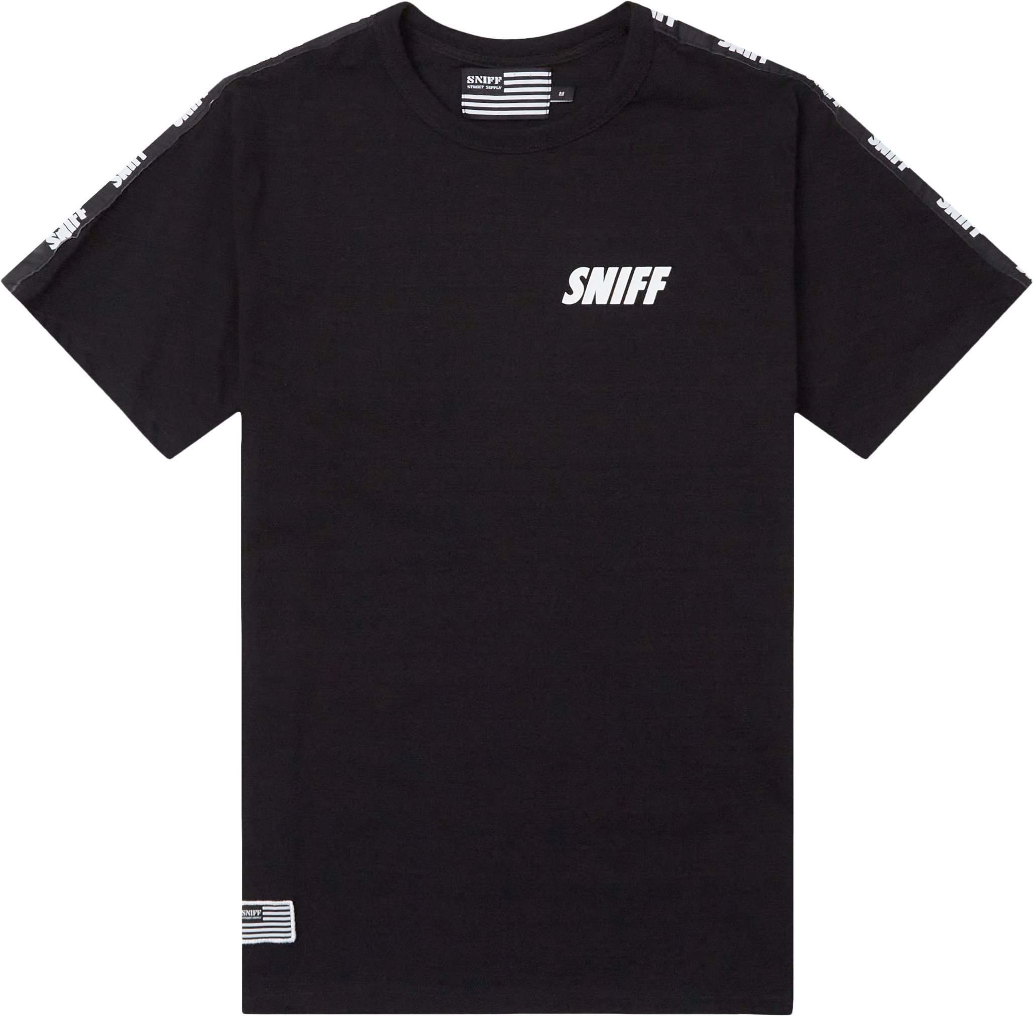 Pointe Tee - T-shirts - Regular fit - Black