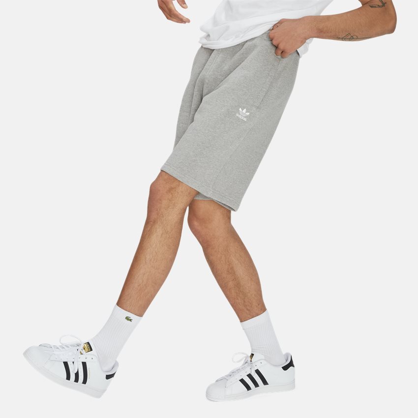 Adidas Originals Shorts ESSENTIAL SHORT H34682/H65677 GRÅ