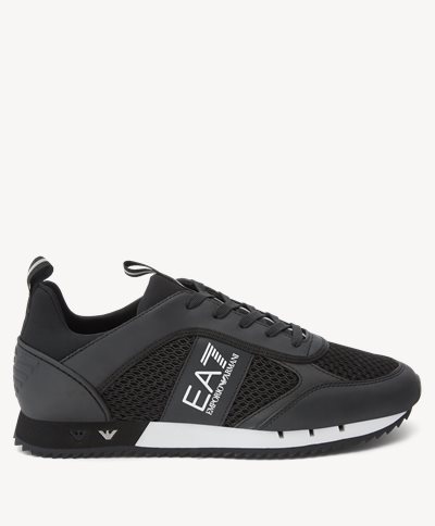 X8X027 Training Sneaker X8X027 Training Sneaker | Sort