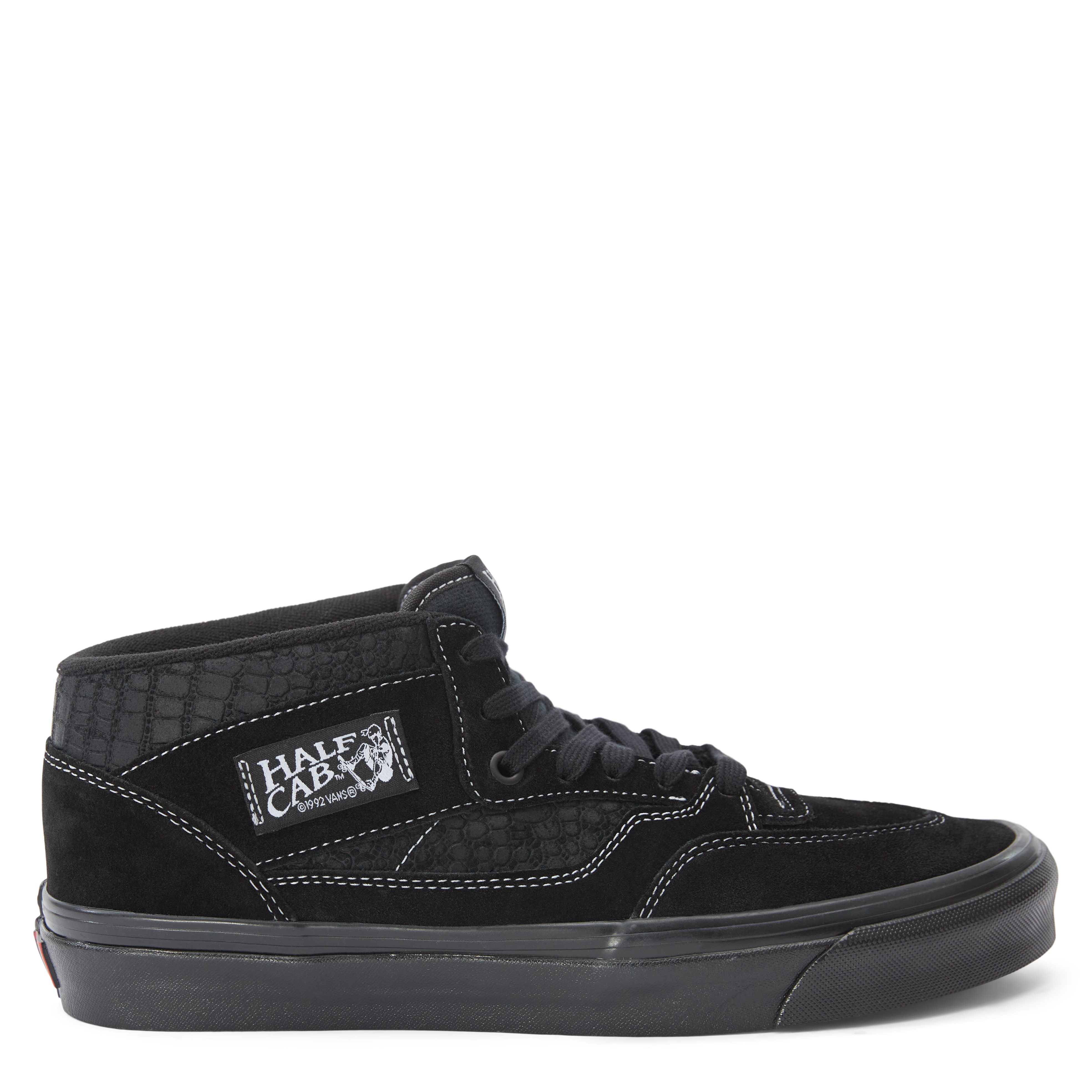 Half Cap 33 Dx - Shoes - Black