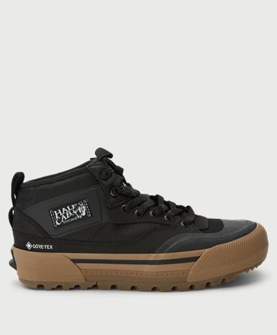 Vans Shoes HALF CAB GORE-TEX VN0009QWB9M1 Black